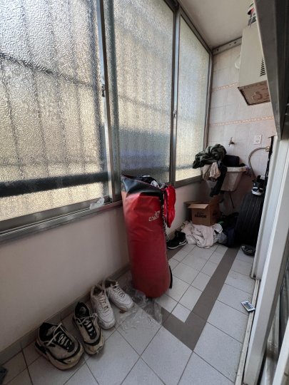 Departamento 2 Dormitorios frente. Viamonte y Buenos Aires. Escalera. APTO CREDITO