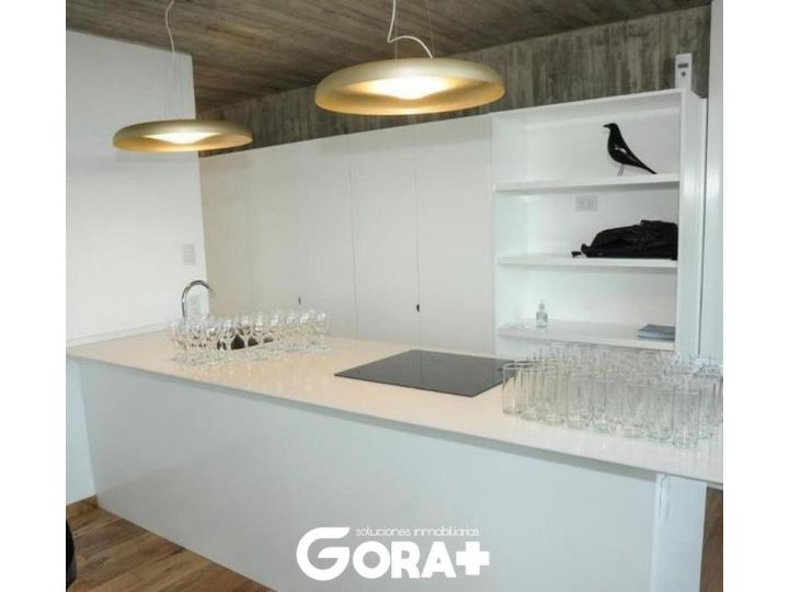 Departamento de 3 dormitorios rio arriba, piso 15.