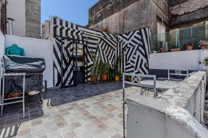 VENDO MONTEVIDEO al 1000