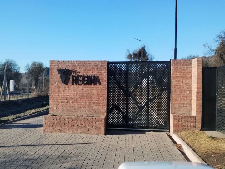 VENDO LOTE EN VILLA REGINA URBANIZACION- JUANA KOSLAY- SAN LUIS