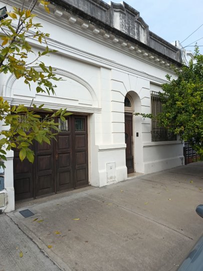 Caballito Casa 6 ambientes con cochera