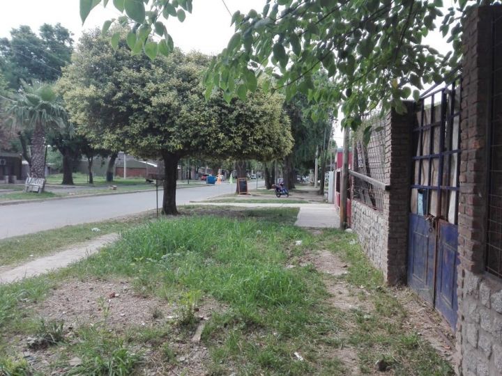 GRANADERO BAIGORRIA - LOTE - AVENIDA SANTA FE Nº  1944