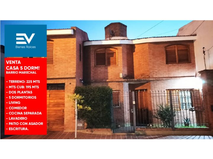 VENTA. CASA 5 DORMITORIOS. B° MARECHAL. 225 MTS TERRENO + 195 MTS CUB! PISCINA. RECIBO PERMUTA