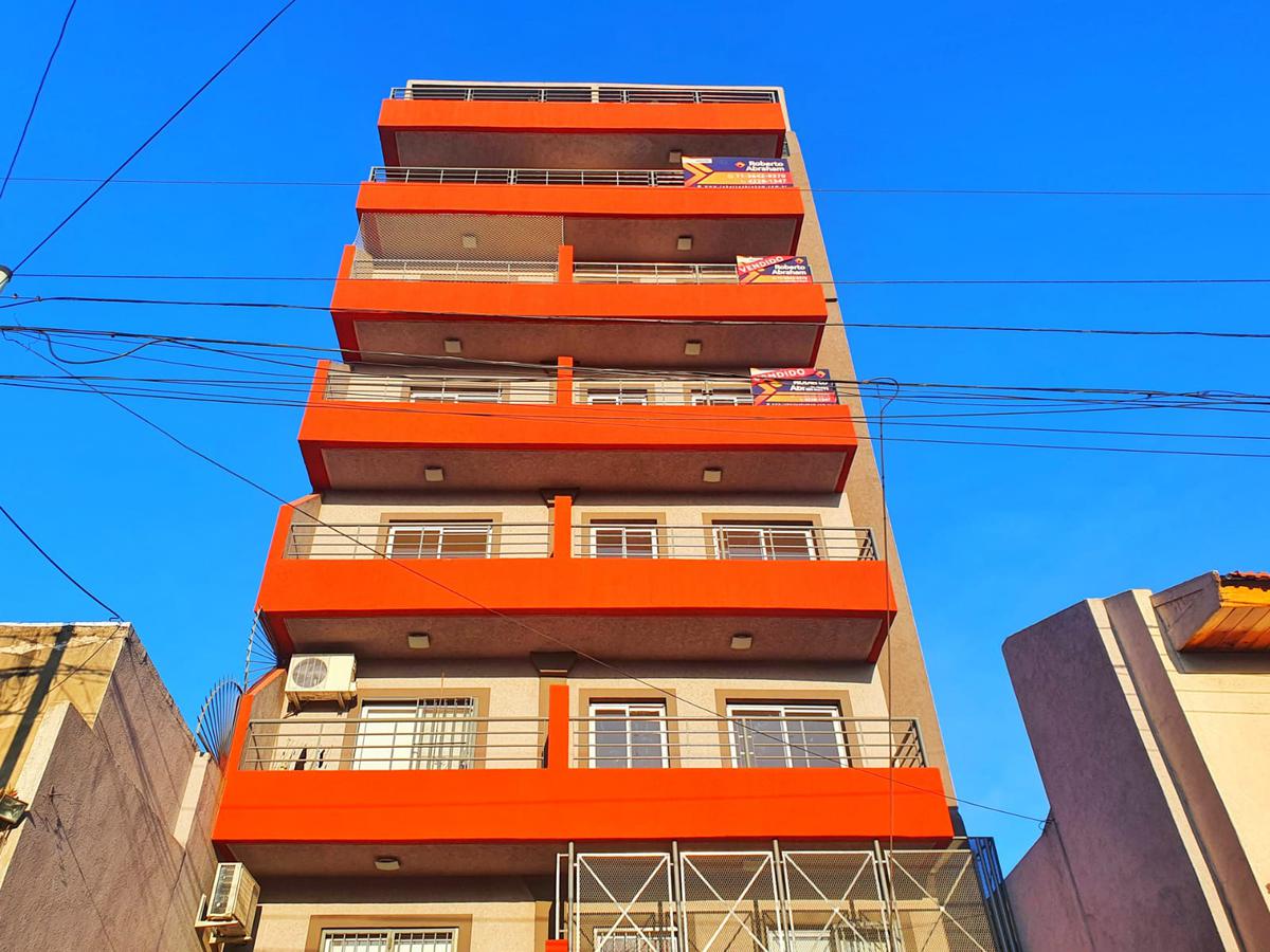 VENTA DEPARTAMENTO 2 AMB 29 M2 VALENTIN ALSINA LANUS