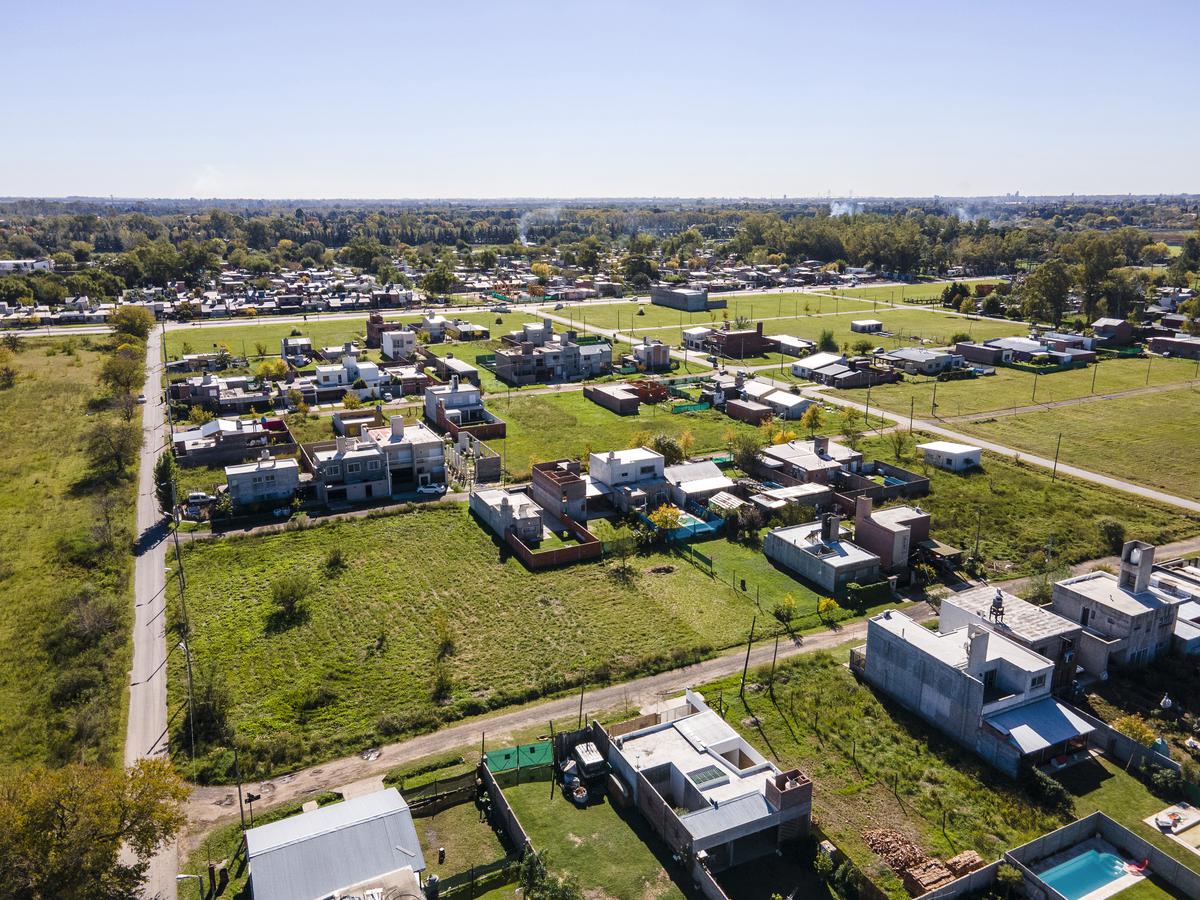 Terreno en barrio abierto - Fisherton