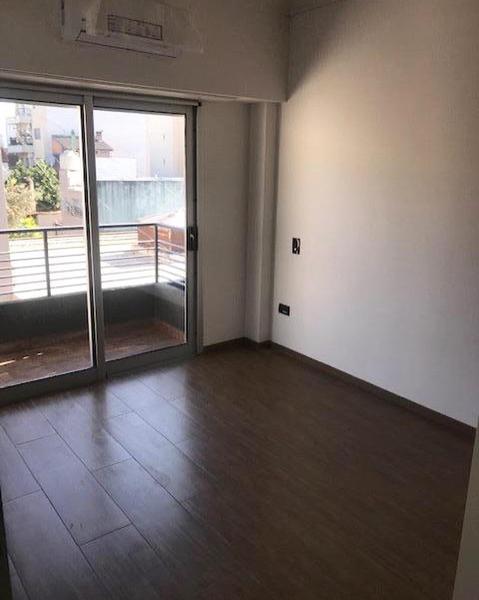 VENTA  VILLA LURO  POLA 569  2 AMBIENTES  COCHERA  A ESTRENAR