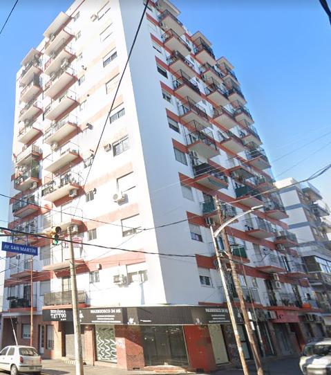 Departamento 3 ambientes Impecable oportunidad en Ramos Mejía centro