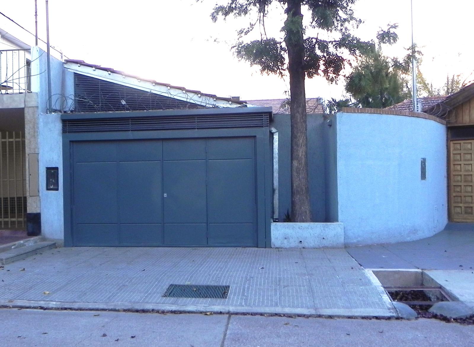 HERMOSA CASA EN VENTA EN LUJAN DE CUYO. CENTRO.