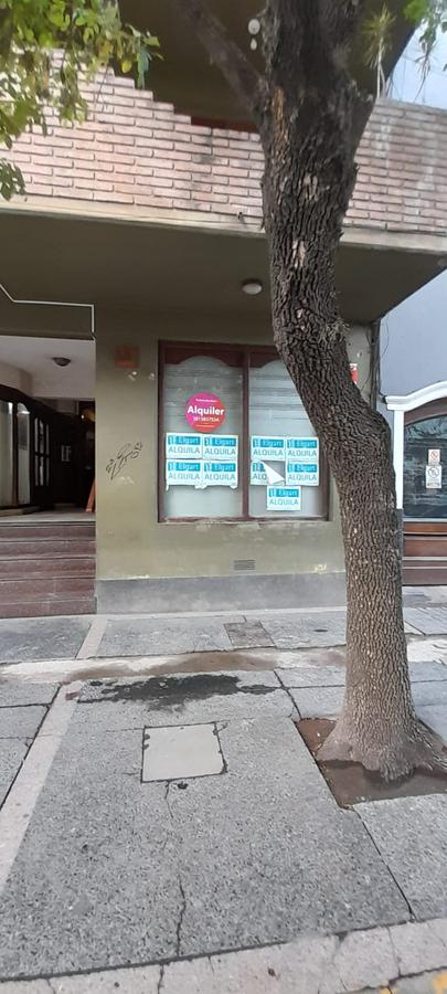 Local comercial en alquiler