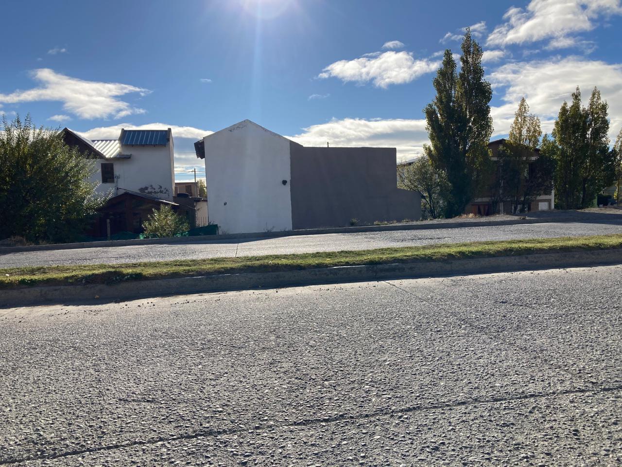 Casa en  Venta. El Calafate. A metros del gimnasio Palos Gruesos