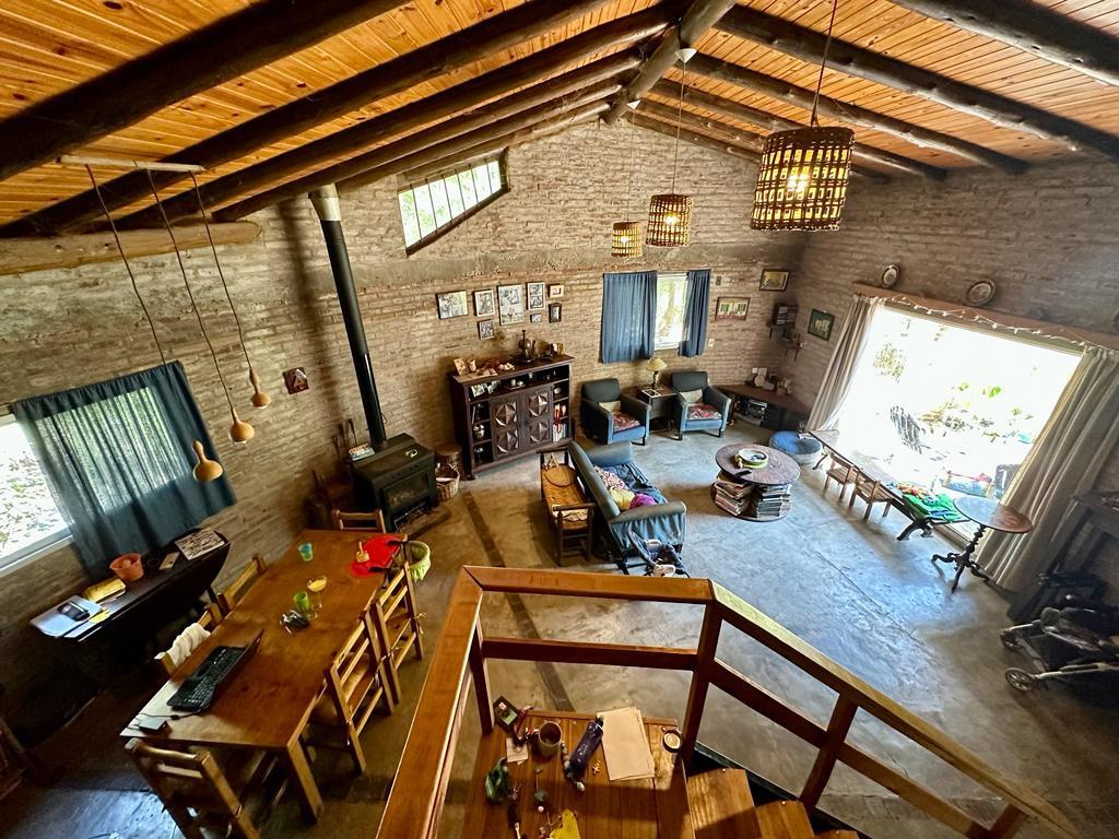 Casa estilo campo en Zelaya - Venta