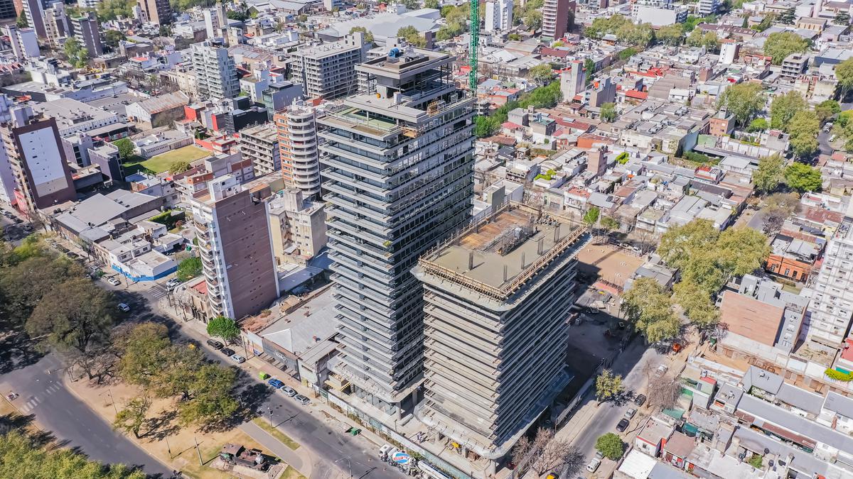 COSTAVÍA TORRE 2-VENTA DEPARTAMENTO 3 DORMITORIOS EN ROSARIO  -