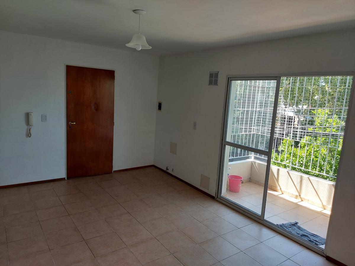 VENTA - MONOAMBIENTE OPORTUNIDAD - VIRASORO Y SARMIENTO