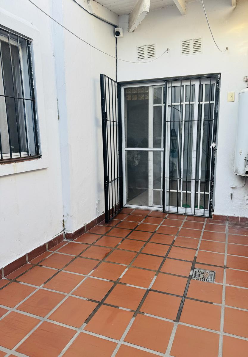 Casa en  venta en Martín Coronado sobre Gral.Lopez y Campo de Mayo