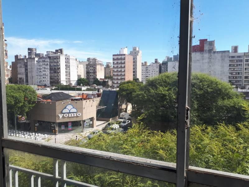 VENTA - Departamento 3 dormitorios zona centro Pellegrini - Rosario