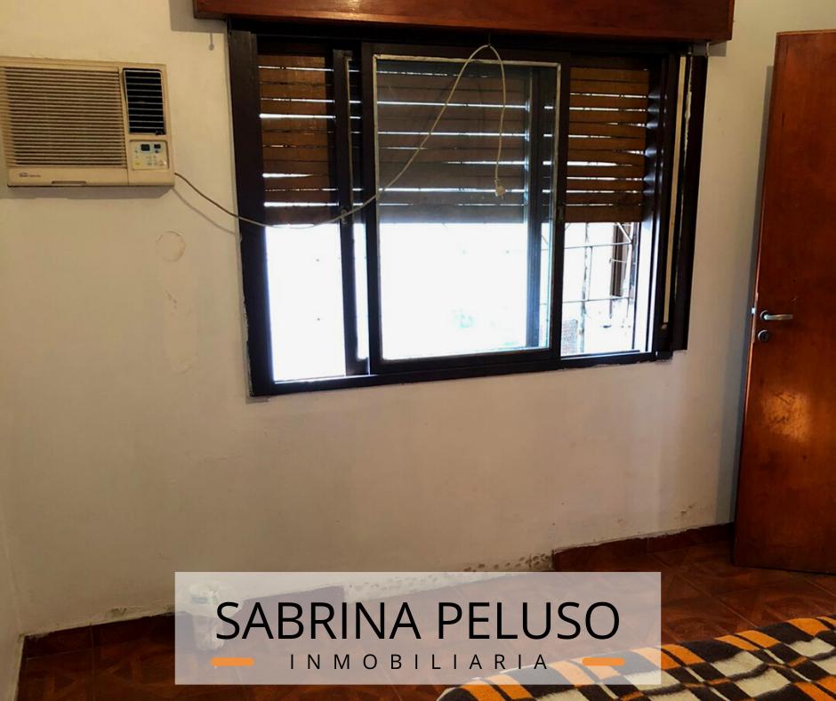 VENTA CASA 4 AMBIENTES VILLA TESEI