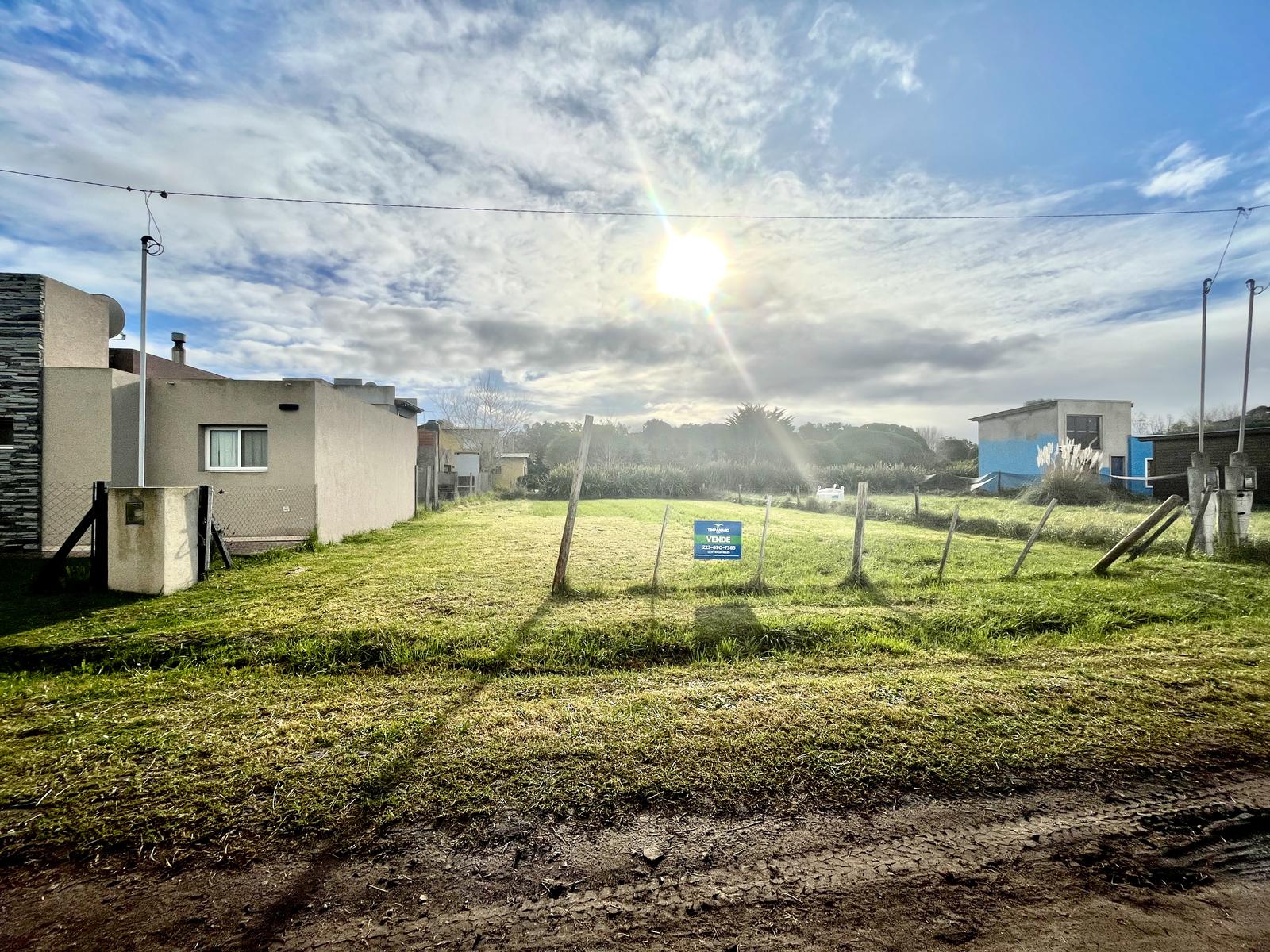 Terreno en  Mar de Cobo a 300 metros del mar