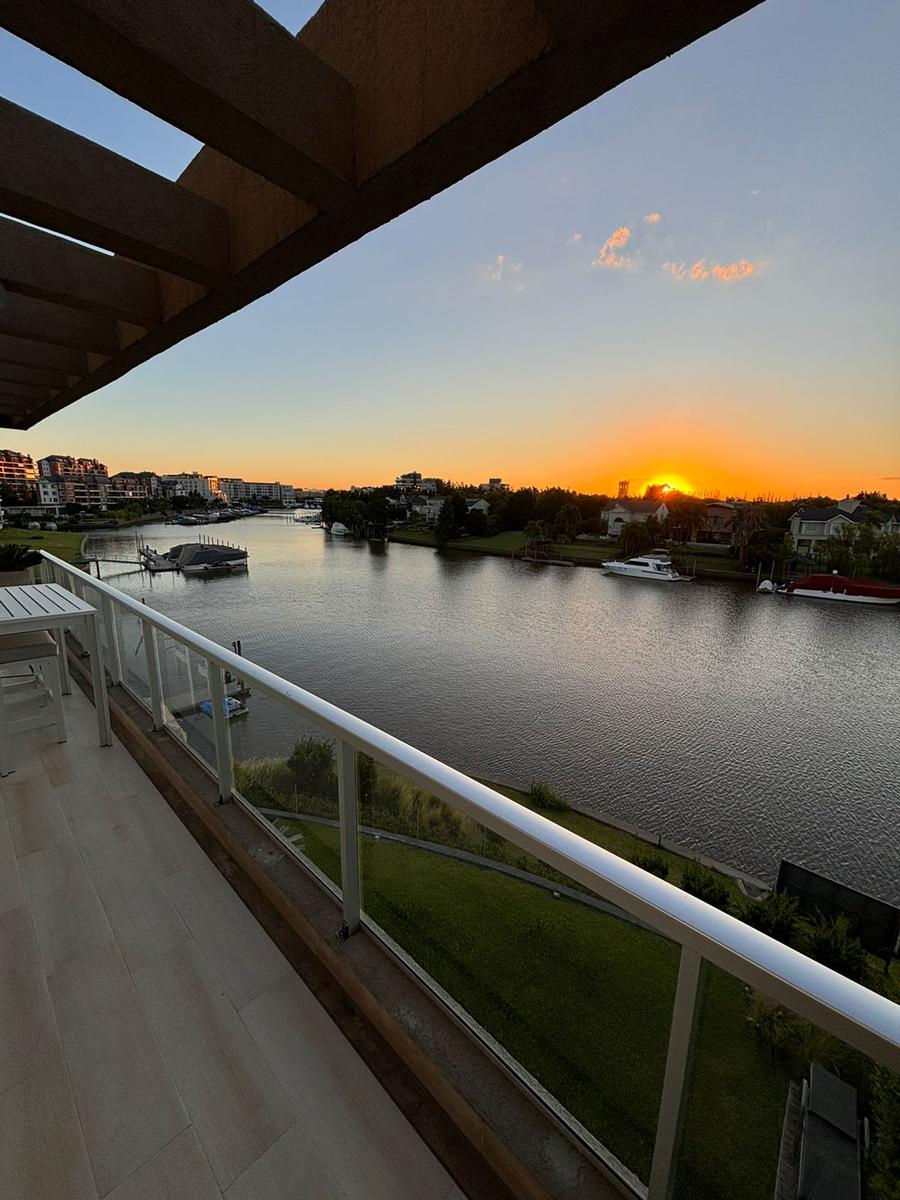 Espectacular duplex en alquiler, en Acqua Rio - Islas del Canal - Nordelta