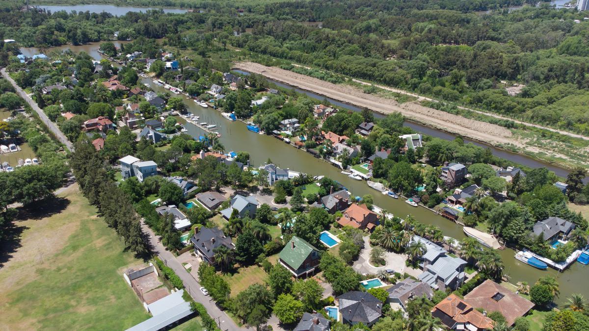 Terreno - Boat Center