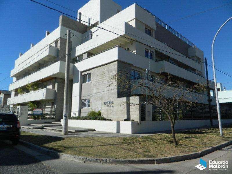 Departamento de dos dormitorios en venta, Zona Norte