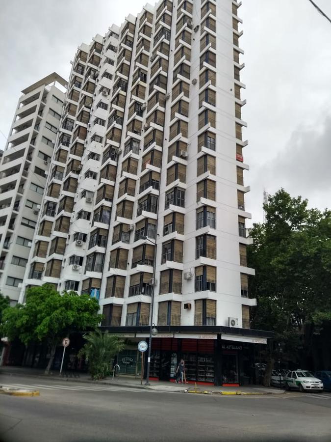 Venta Departamento  2 hab. La Plata