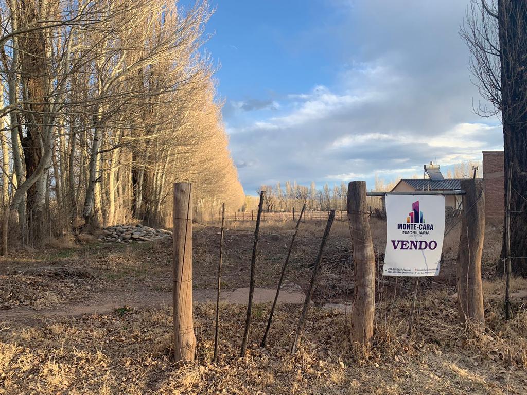 Terreno en Barrio Virgen de los Vientos, de excelentes dimensiones.