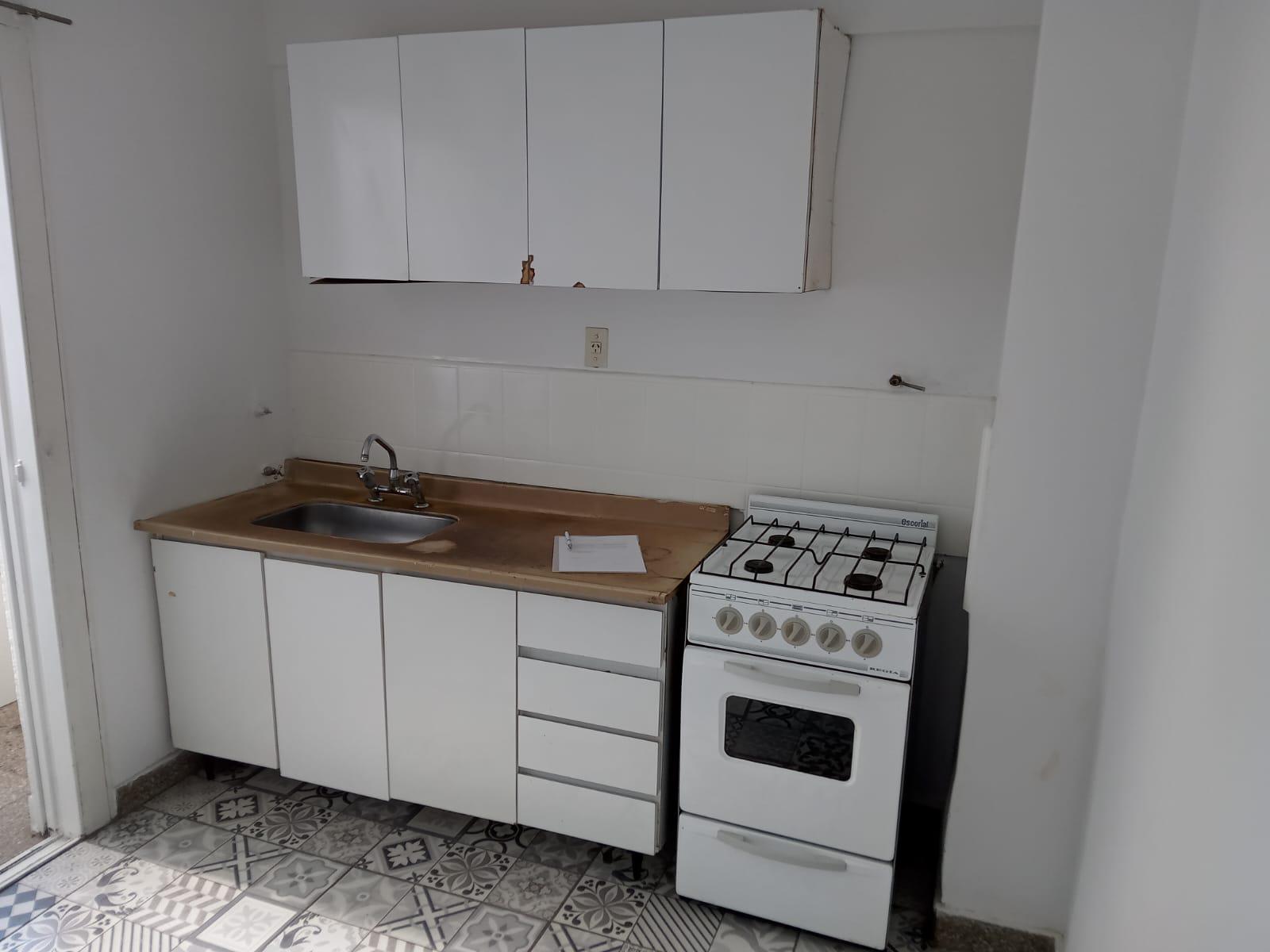 DEPARTAMENTO EN VENTA Y ALQUILER DE 2 AMBIENTES EN VILLA BALLESTER