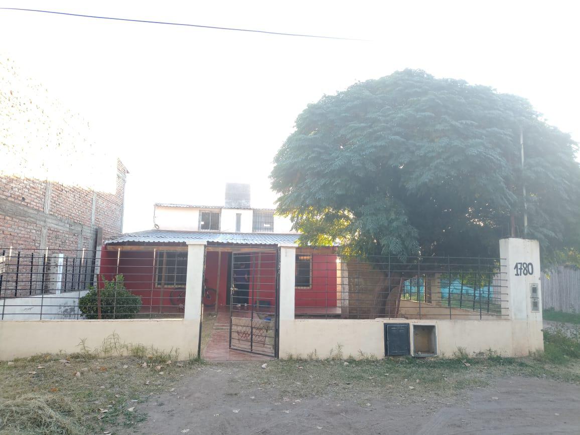 Casa en  GENERAL ALVEAR