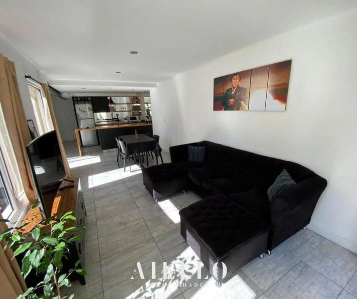 Chalet ph 3 amb. A estrenar. Villa Primera.