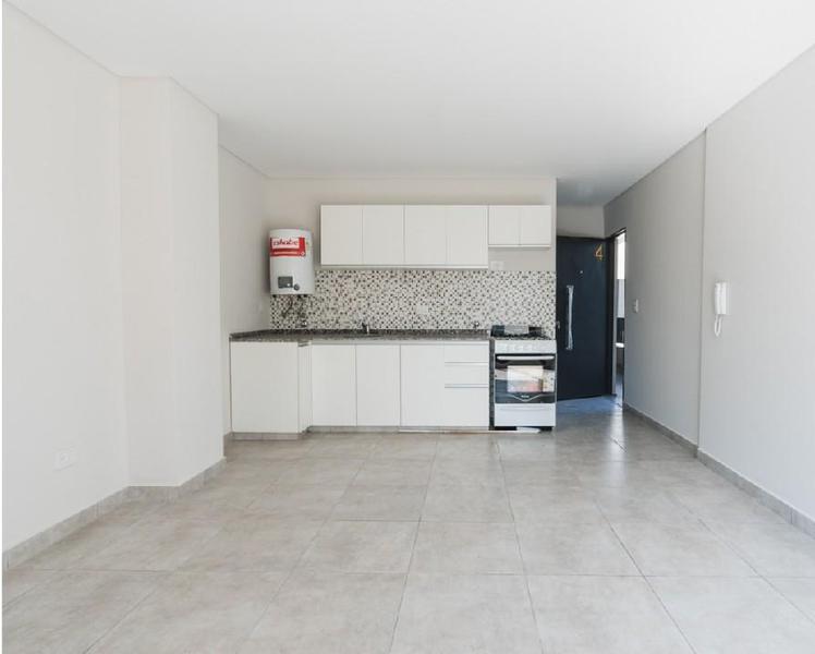 Departamento de un dormitorio a la venta en Castellanos al 400