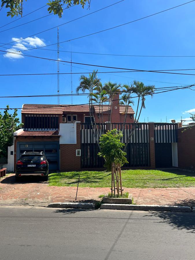 Casa en  GUTEMBERG AL 2400 a 2 CUADRAS DE TTE. IBAÑEZ