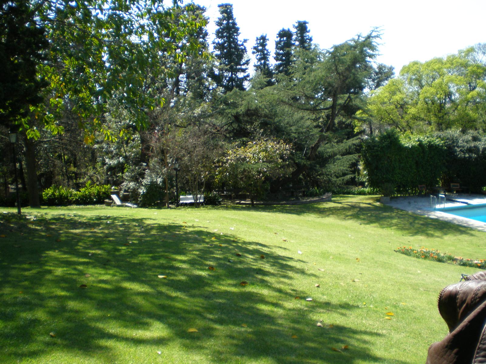 Importante casa en Cul de Sac con increíble jardín de 4 dormitorios!