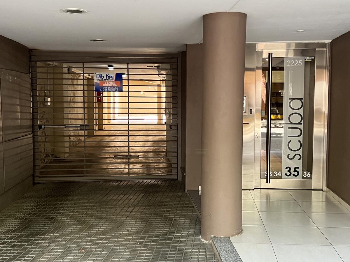 Venta cochera en PB - Paraguay 2200 Abasto Rosario