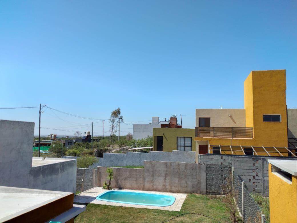 Casa en venta de 2 dormitorios c/ cochera en San Nicolás