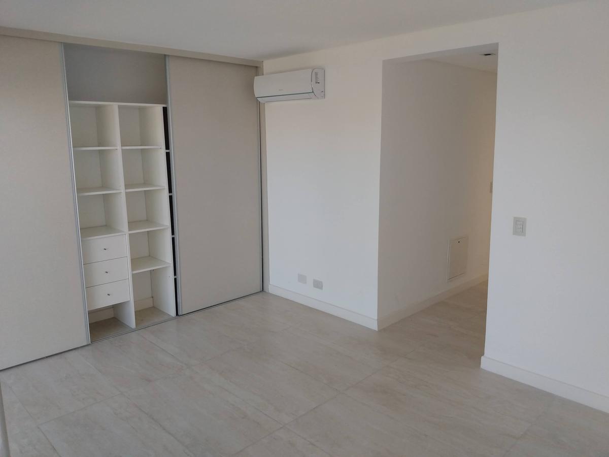 Duplex de tres ambientes en venta. Nordelta, Castaños, Complejo Las Piedras