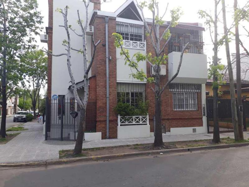 Duplex en Venta en Lanus Este