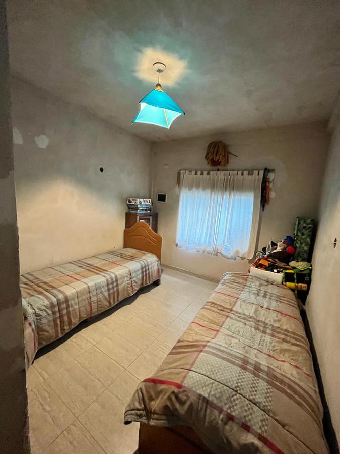 VENTA/PERMUTA - Casa 2 dormitorios con Jardín - Funes, Santa Fe.