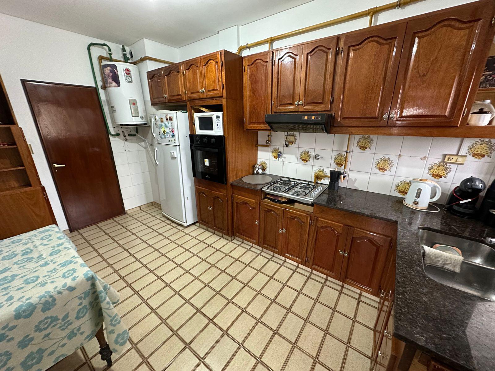 Departamento Venta 3 dorm - Balcón y Cochera