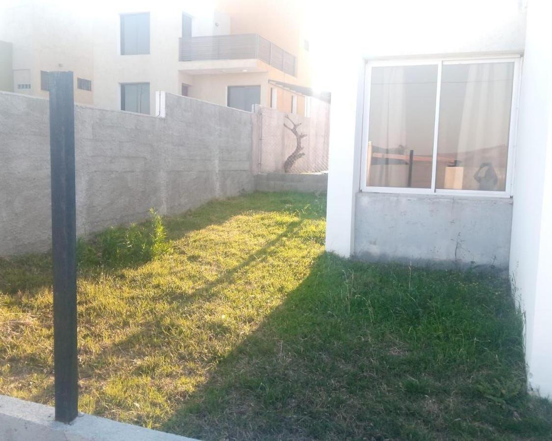 Casa en venta de 2 dormitorios c/ cochera en San Nicolás