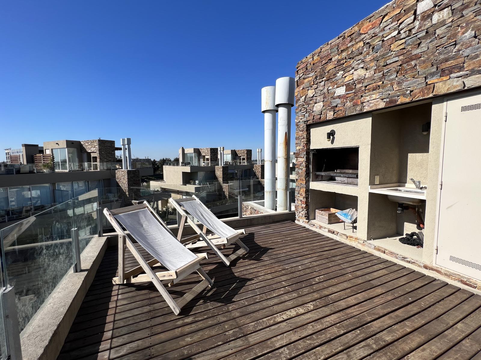 Duplex con Terraza en Alquiler Temporal en Piedras - Nordelta