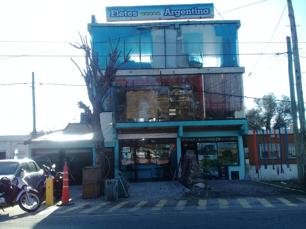 Edificio Comercial en venta - 5 baños - 220mts2 - Ensenada