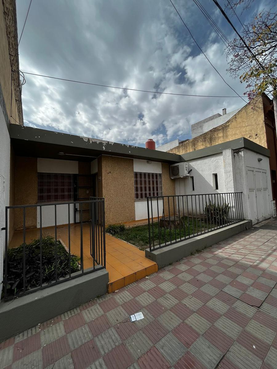 VENTA CASA EN ALTA CORDOBA 3 DORMITORIOS