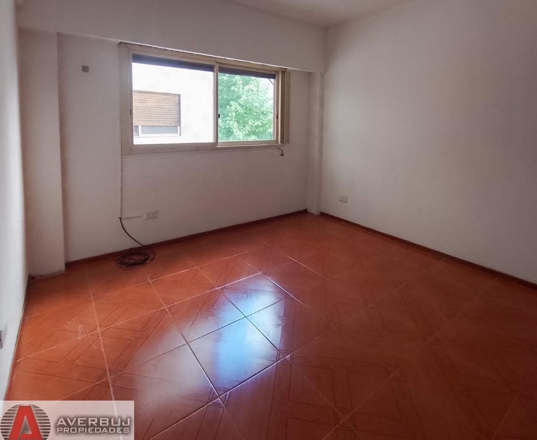 Oportunidad! Se vende 2 ambientes  en Balvanera. Muy Luminoso!Sup m41m2