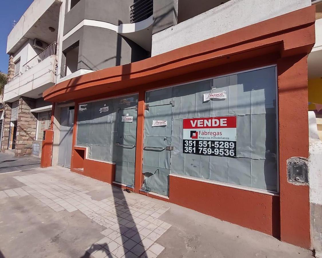 Local comercial- avenida 24 de Septiembre- 32 propios