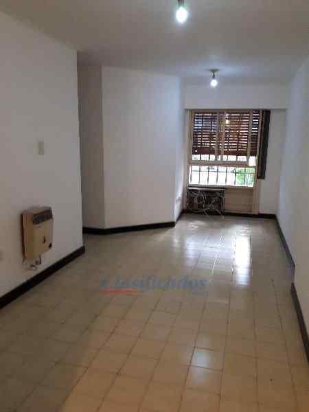 1 DORMITORIO CON PATIO - TRANSITO CACERES AL 400 - B° NUEVA CORDOBA