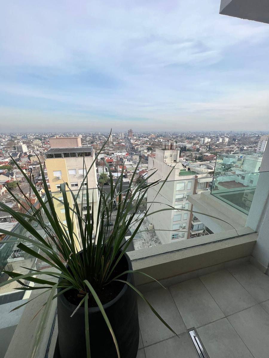 DEPARTAMENTO SEMIPISO VENTA 2 AMBIENTES CAVOUR 3055 