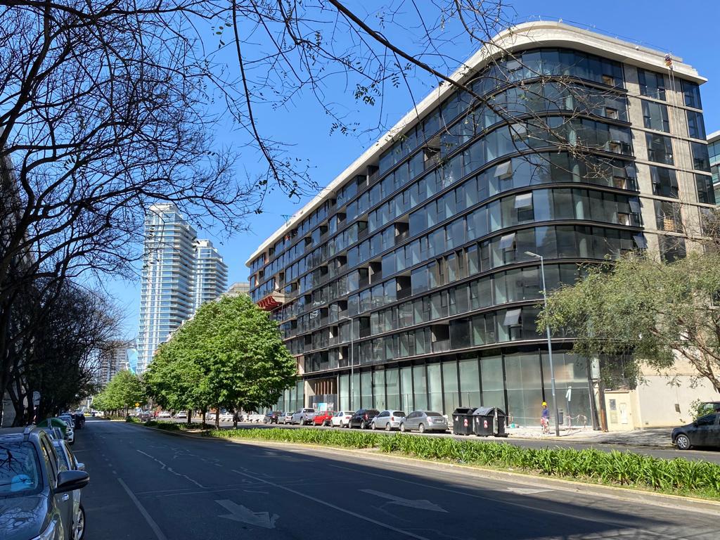 OPORTUNIDAD-LUMIERE BOULEVARD MADERO-2 AMB 51M2 COCHERA