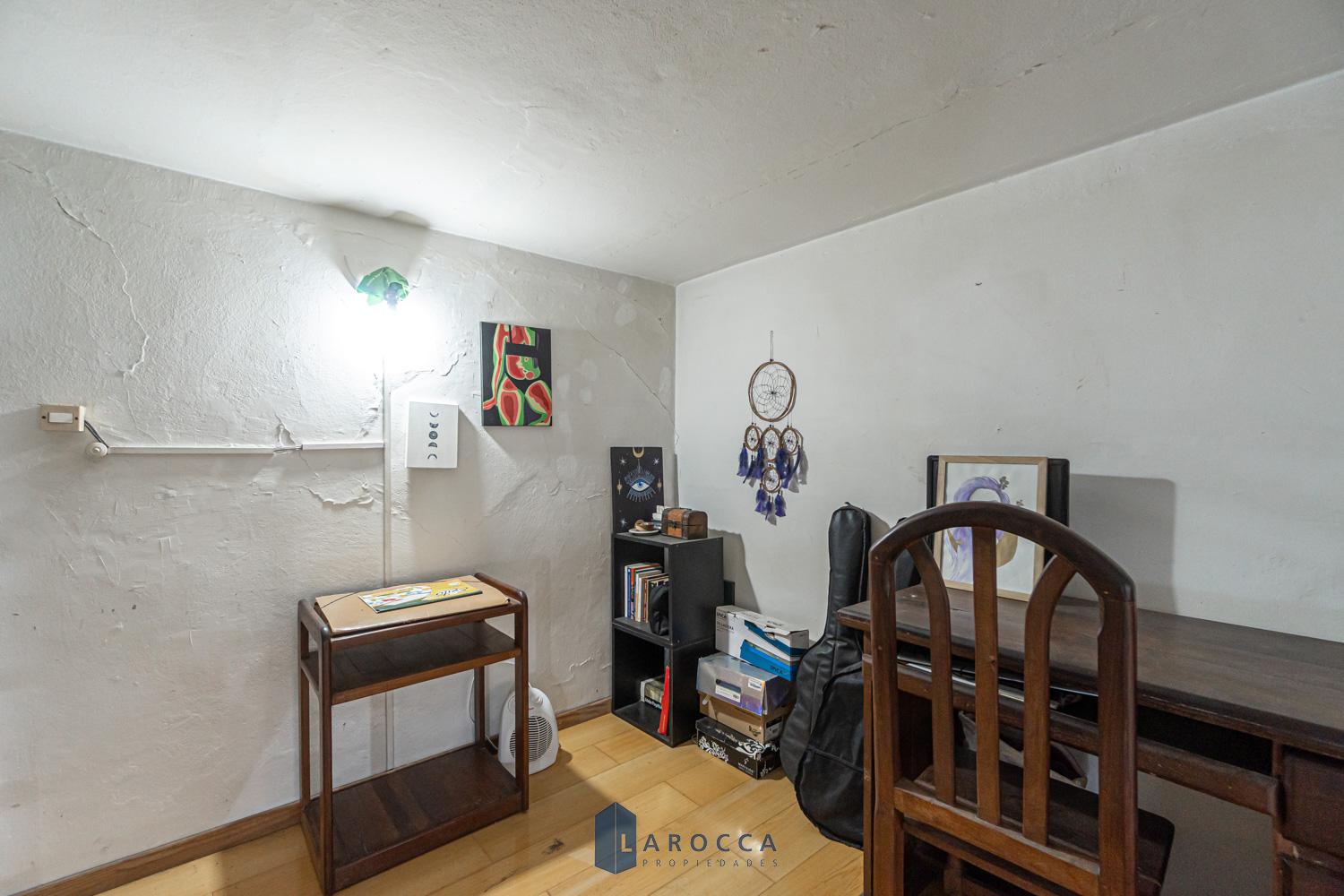 PH - VENTA - COLEGIALES - 5 AMB - ESCRITORIO  - TERRAZA - A REFACCIONAR