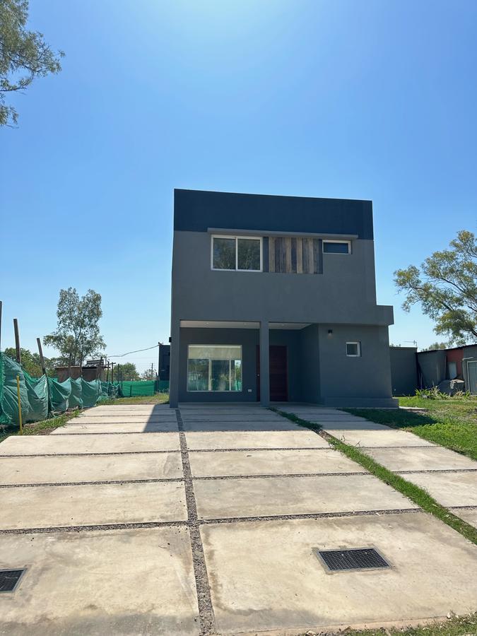 Casa en Barrio Cerrado Alvarez Del Bosque