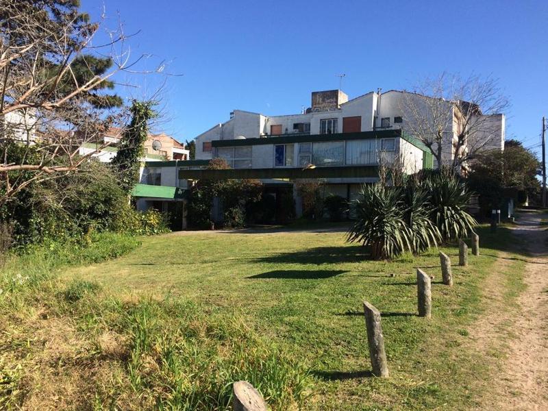 Venta - Lote multifamiliar hotelero A 250MTS DEL MAR en Pinamar - IDEAL INVERSORES